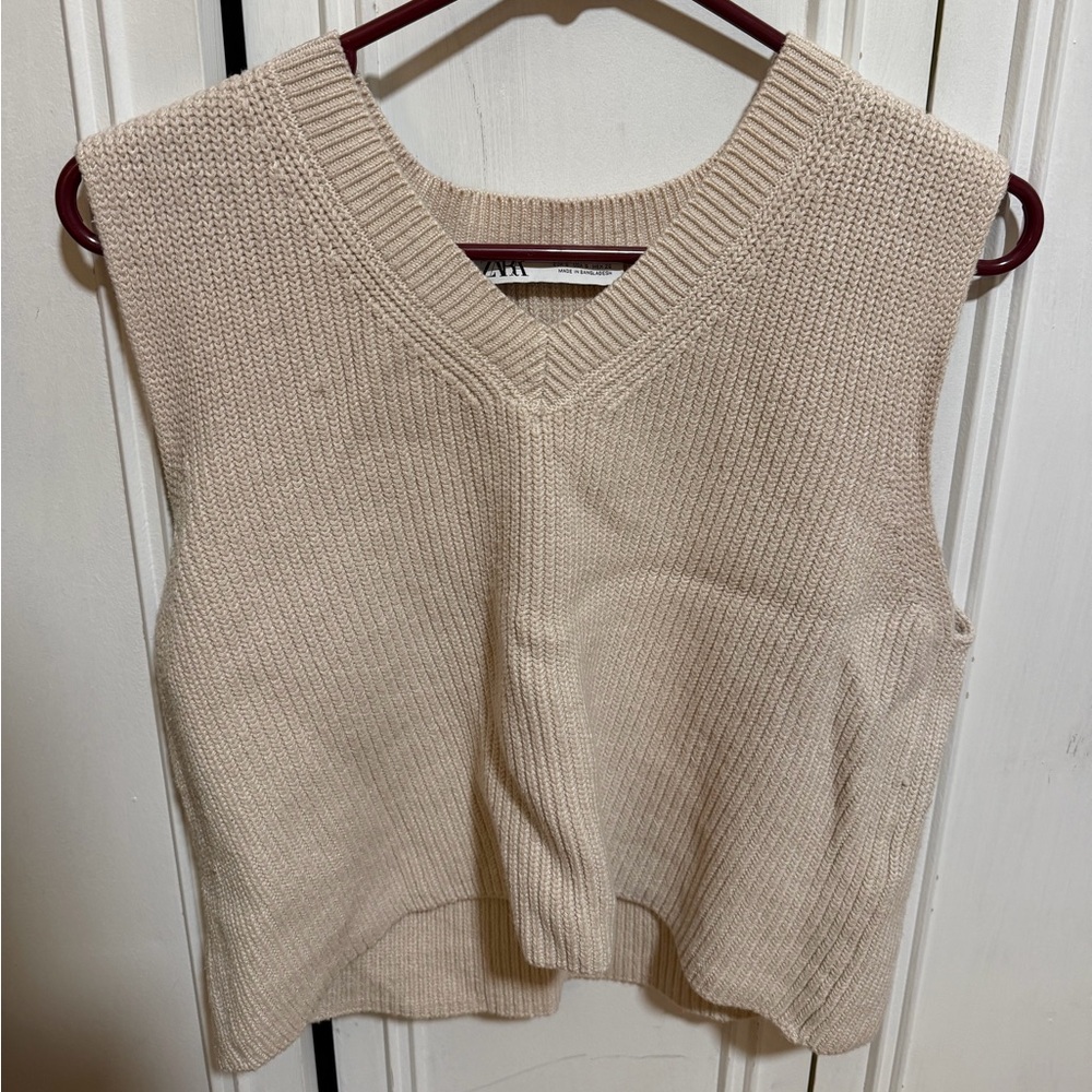 Zara Beige V-Neck Sweater Vest